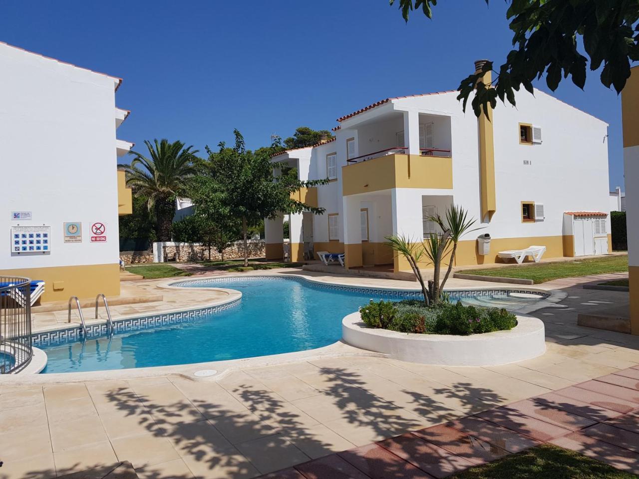 Apartamentos Casa del Sol Cala Blanca (Menorca) Exterior foto